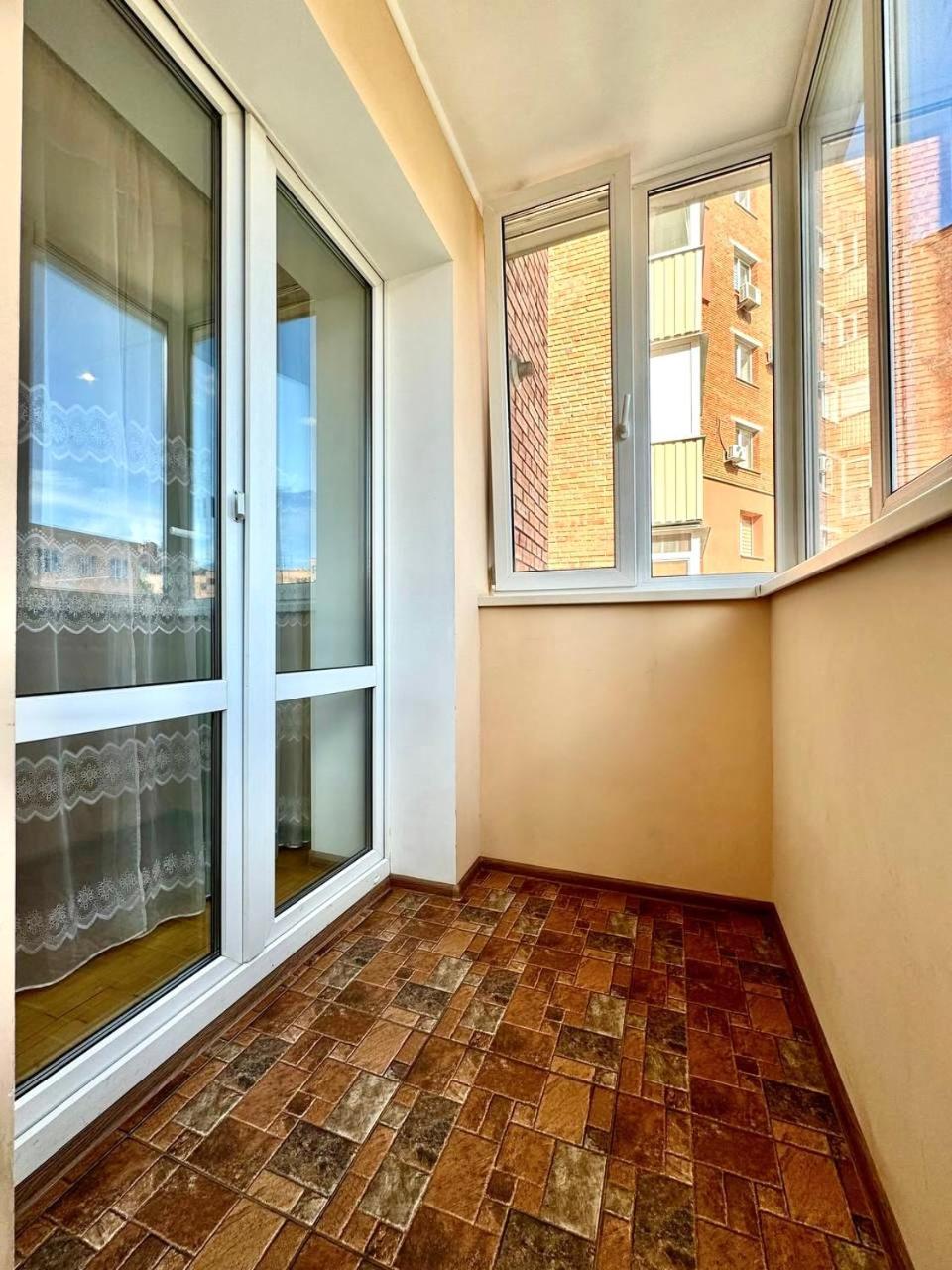 Apartpoltava Вишукані Просторі Апартаменти, Аграрний Університет, Звітна Документація Esterno foto